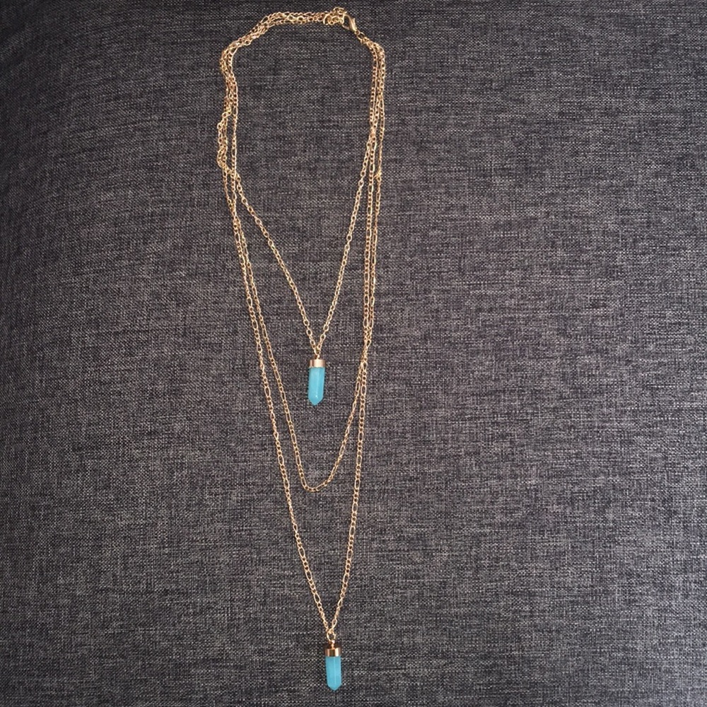 🧜🏻‍♀️ 3 strand pendant necklace